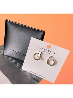 New! Marcella Women's Gemma Shimmery 18K Gold Hoop Earrings w/ Case Pierced Ear